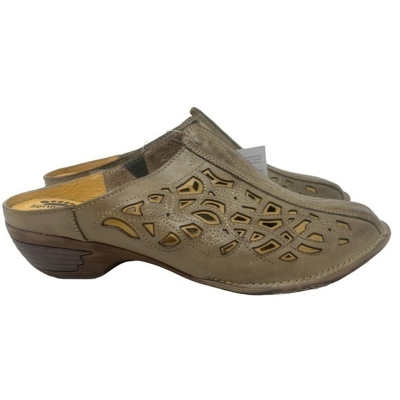 Spring Step Mules - Picture 2 of 10